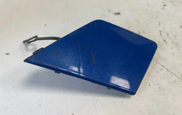 Opel Mokka B Front tow hook cap/cover 9835274980