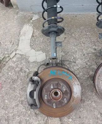 Renault Arkana Front wheel hub spindle knuckle