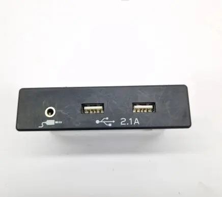 Subaru Outback (BT) USB socket connector 86257AN00A