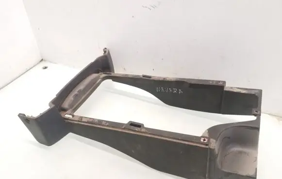 Nissan Navara D40 Other center console (tunnel) element