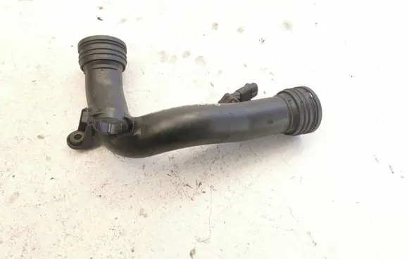 Volkswagen Golf Plus Intercooler hose/pipe 1K0145762 83145770