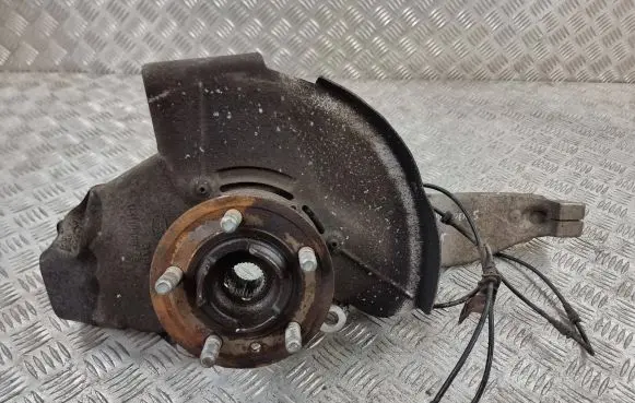 Land Rover Discovery 5 Front wheel hub