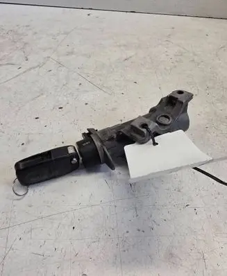 Audi A6 S6 C5 4B Ignition lock 4B0905851B