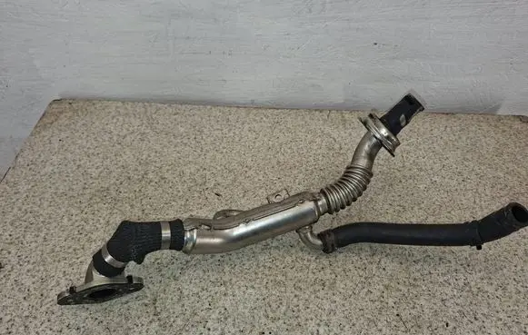 Land Rover Evoque I EGR valve line/pipe/hose G4D39F468PB