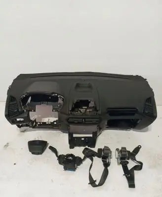 Ford Ecosport Radio/GPS head unit trim