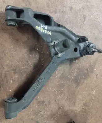 Dodge Durango I Front lower control arm/wishbone 52038674