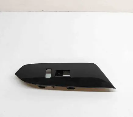 Honda CR-V Front door card panel trim 83591TLAQ01020