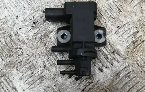 Opel Corsa E Turbo solenoid valve 55599331 14319391 26416802