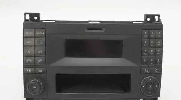 Mercedes-Benz Sprinter W906 Radio/CD/DVD/GPS head unit A9069000103