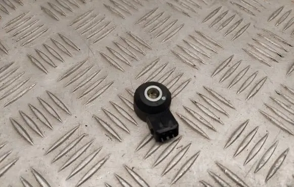 Dodge RAM Detonation knock sensor 05033316AB