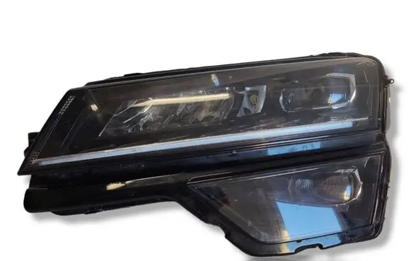 Skoda Karoq Headlight/headlamp 57B941015F 20PL8935 0020517509