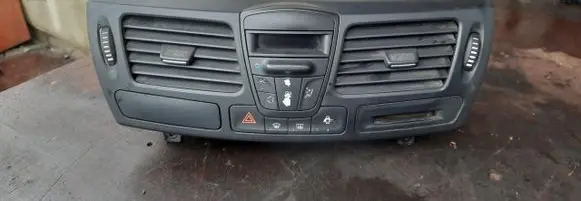 Renault Laguna III Climate control unit 275100001R