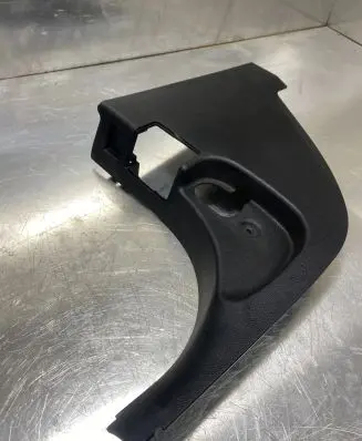 BMW 3 E90 E91 Foot area side trim 7066989
