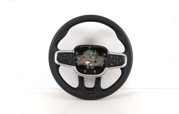 Volvo XC40 Steering wheel