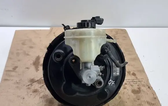 Audi Q7 4L Brake booster 7L8612101D