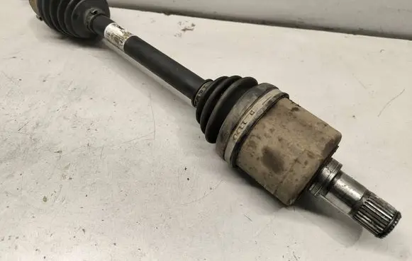Honda CR-V Front driveshaft 