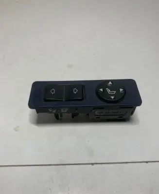 BMW 5 E39 Seat control switch 8360877 03060040