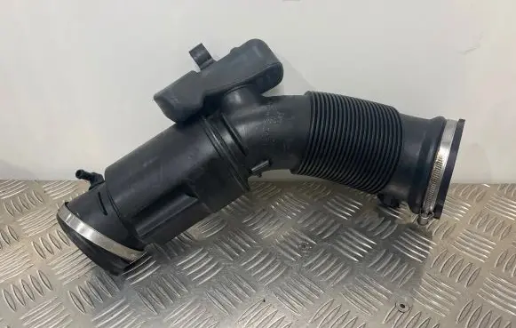 Audi Q5 SQ5 Air intake duct part 06E129629AA