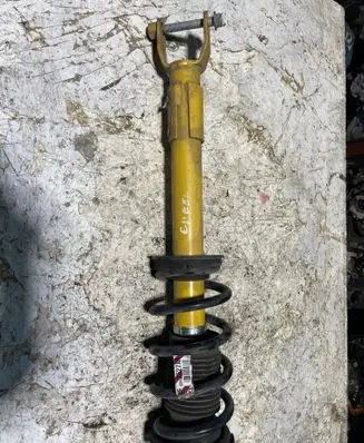 Dodge Challenger Front shock absorber/damper P68531045AA 213360434