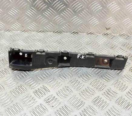 Ford Mustang VI Front bumper mounting bracket FR3B16C067AC