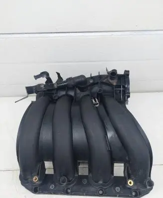 BMW 1 E81 E87 Intake manifold 270504130