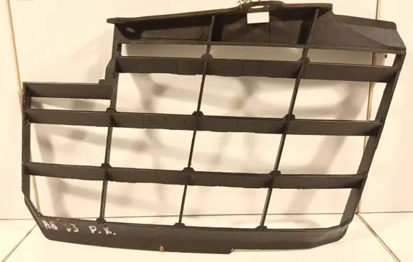Audi A8 S8 D3 4E Front wheel arch liner splash guards 4E0821171M