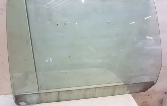 Volkswagen Sharan Rear door window glass
