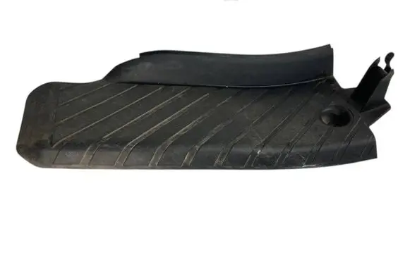 Audi A4 S4 B7 8E 8H Foot rest pad/dead pedal 8E1864777
