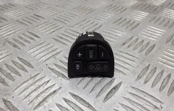 Alfa Romeo 147 Light relay 735262023