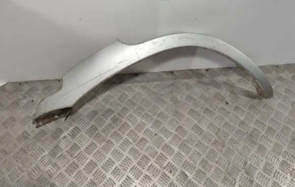 Nissan Terrano Rear arch trim 938281F100