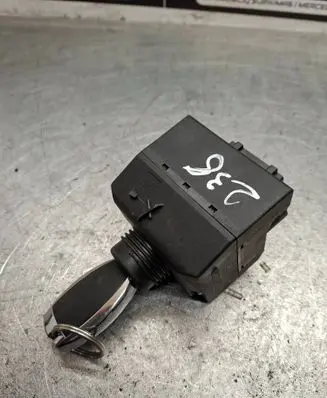 Mercedes-Benz CLK A209 C209 Ignition lock 2095450508 33002404 0001845950206154