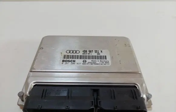 Audi A6 S6 C5 4B Engine control unit/module 4B0907551N