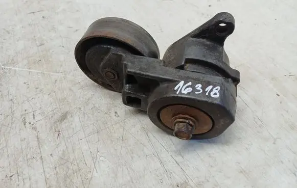 Mitsubishi Outlander Generator/alternator belt tensioner