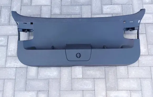 Volkswagen Golf VII Tailgate/boot cover trim set 5G9867605A