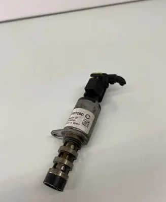Opel Astra H Camshaft vanos timing valve 55567050 F34755501