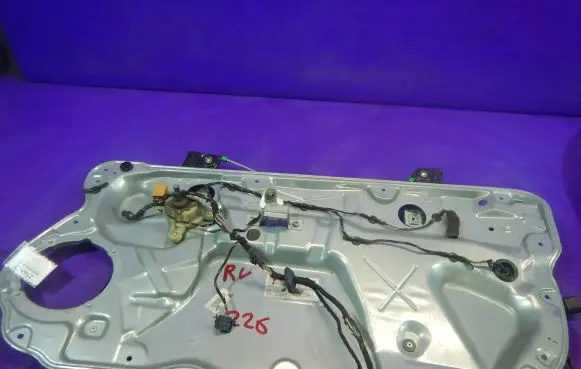 Front door window regulator with motor