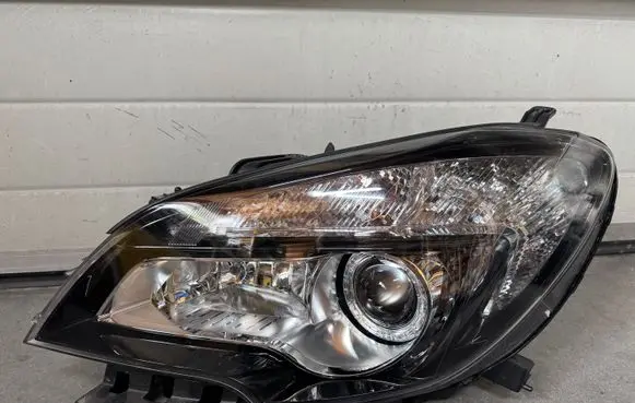 Opel Mokka Headlight/headlamp 95095502