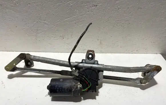 Front wiper linkage and motor