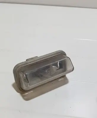 Toyota Avensis T250 Number plate light E1001479
