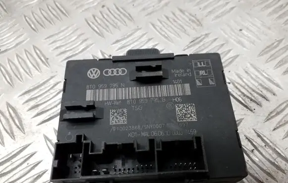 Audi A5 Sportback 8TA Door control unit/module 8T0959795N