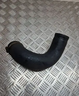Toyota RAV 4 (XA20) Engine coolant pipe/hose