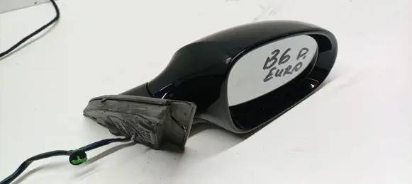 Volkswagen PASSAT B6 Front door electric wing mirror E1021063