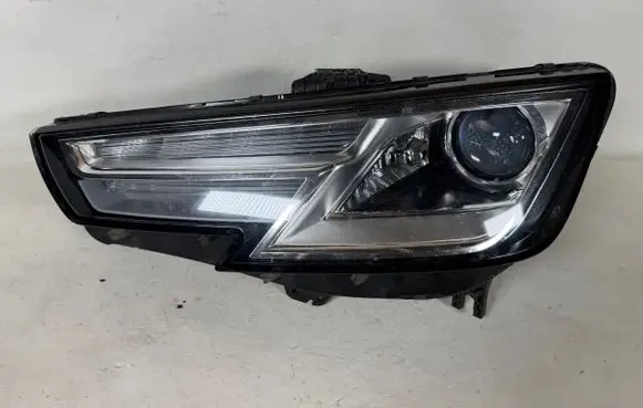 Audi A4 S4 B9 8W LED Daytime headlight 
