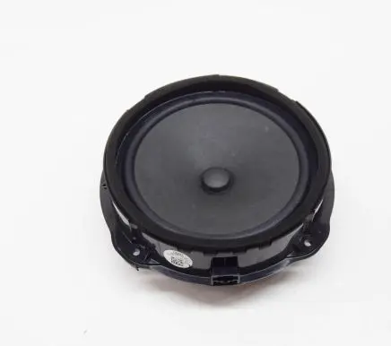 Audi Q2 - Front door speaker 8V0035415C