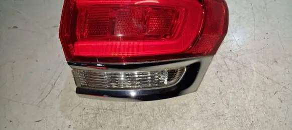 Jeep Grand Cherokee Rear/tail lights P68110016AC