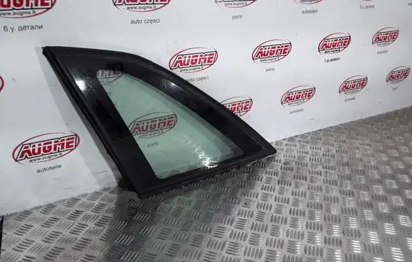 Opel Zafira A Front triangle window/glass DOT43GBM33 43R000493