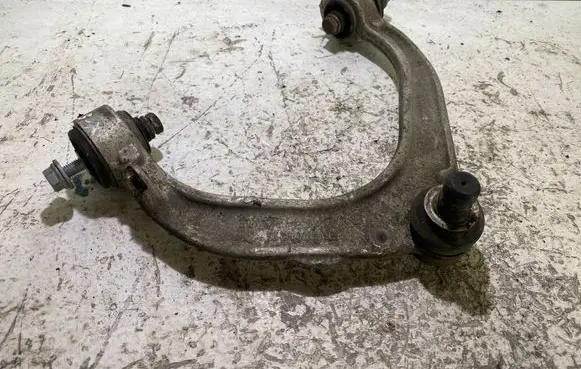 BMW X5 E70 Front upper control arm/wishbone 608216