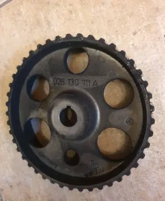 Volkswagen Golf IV Fuel pump gear (pulley) 028130111A