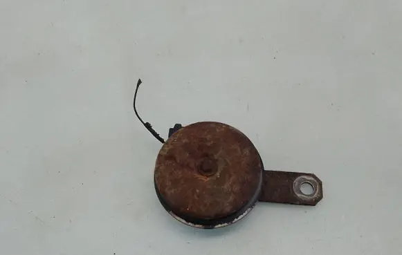 Toyota Prius (NHW20) Horn signal