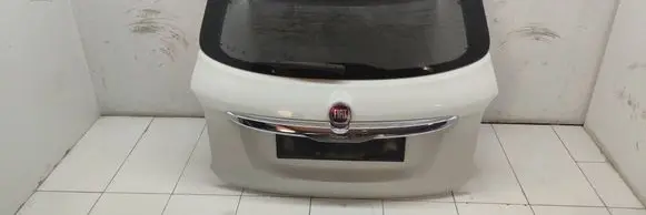 Fiat 500X Tailgate/trunk/boot lid